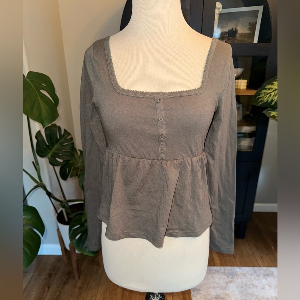 Frankee & Skylarr Top Blouse Waist flowy Small green longsleeve Shirt